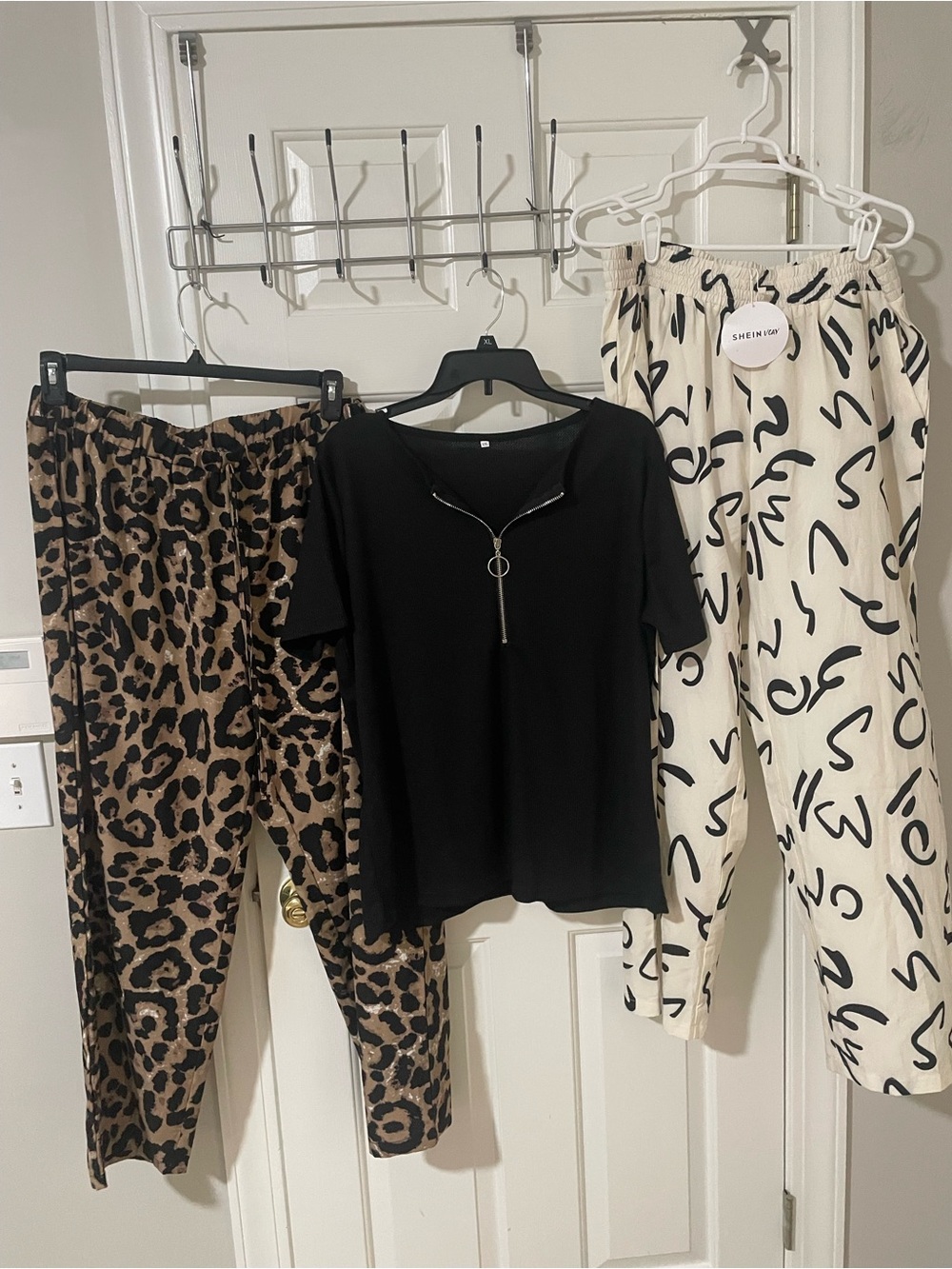 Leopard Print Pants abstract pants new with xxl black top zipper accent top set